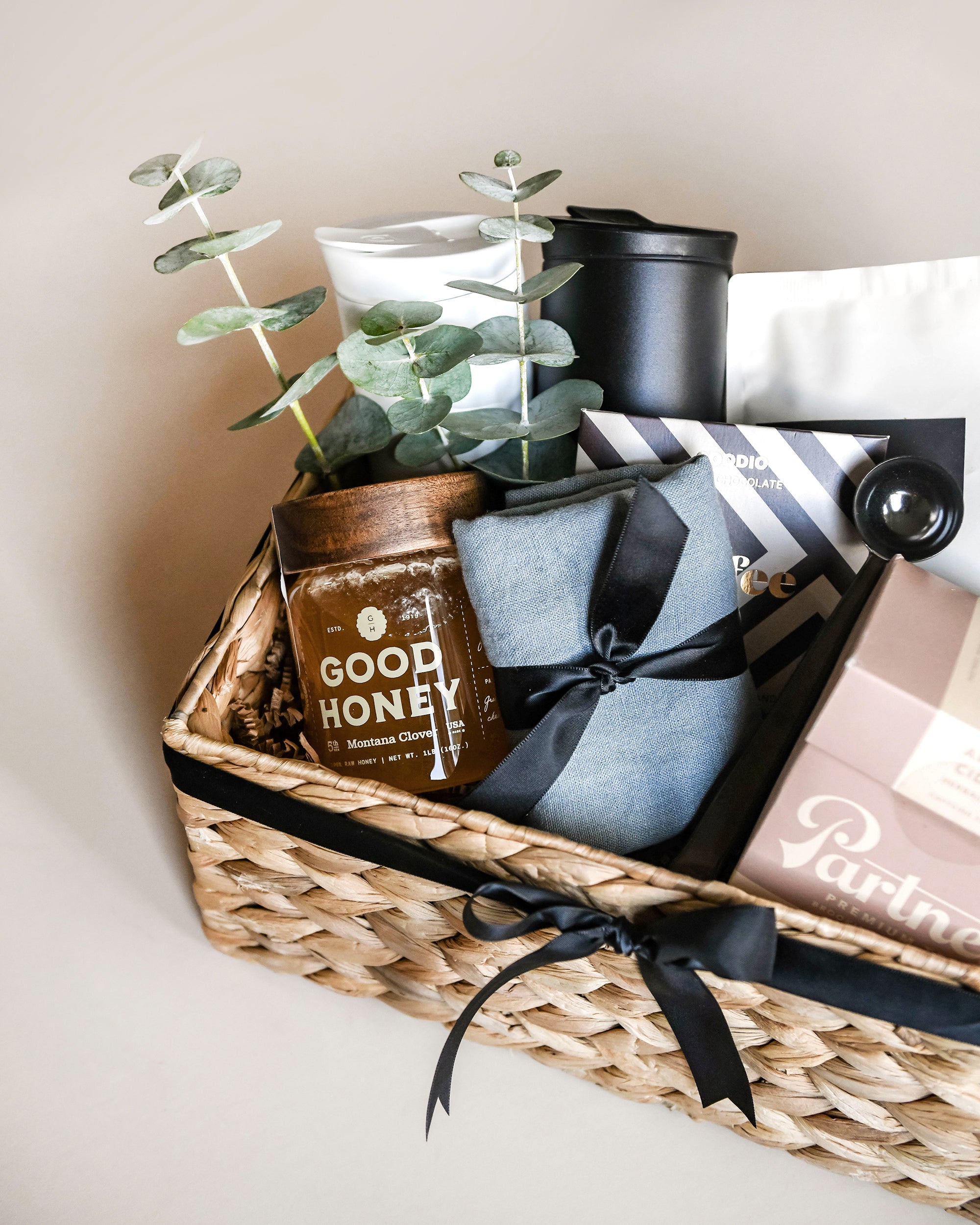 Coffee and Tea Basket